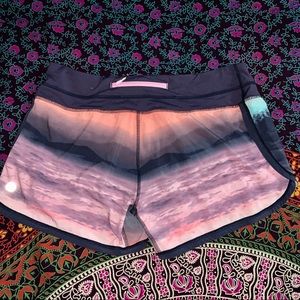 Lululemon Athletica Shorts 😍